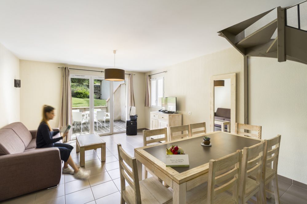 Garden & City - 3 bedroom cabin house