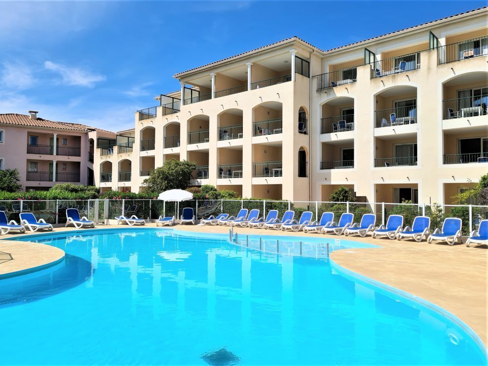 Garden & City - Piscine