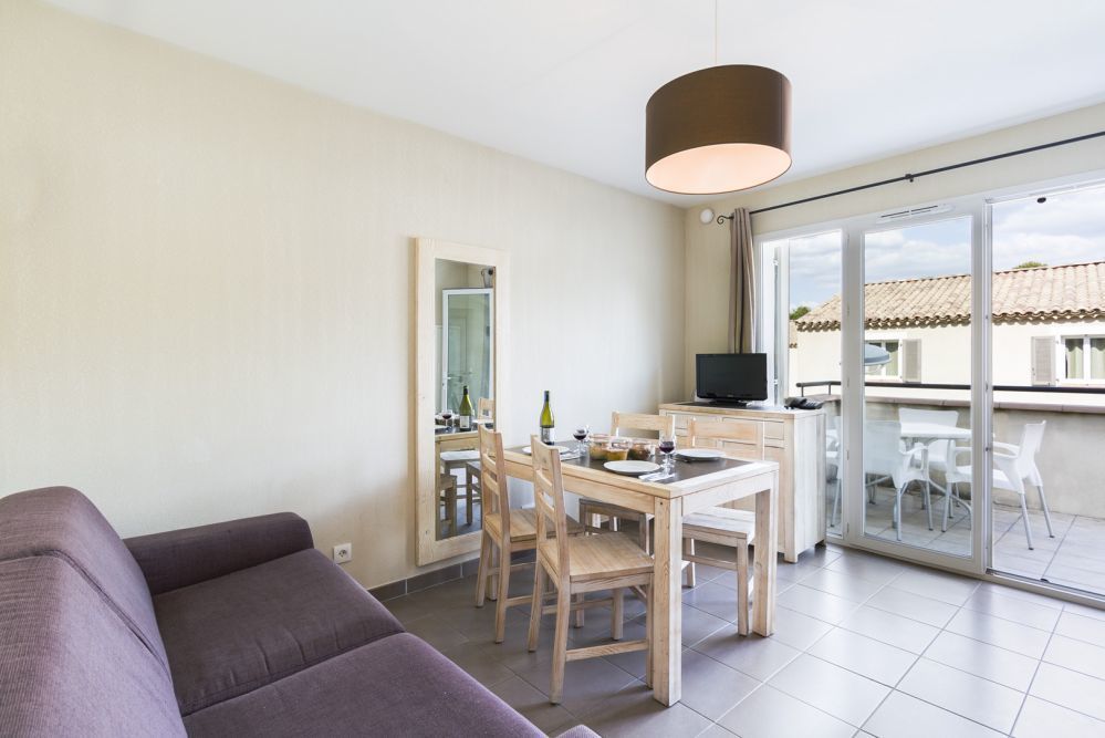Garden & City - 2 bedroom house