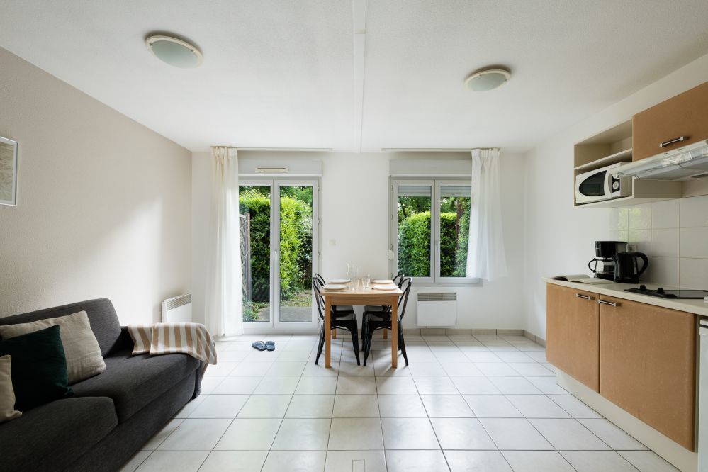Garden & City - 1 bedroom